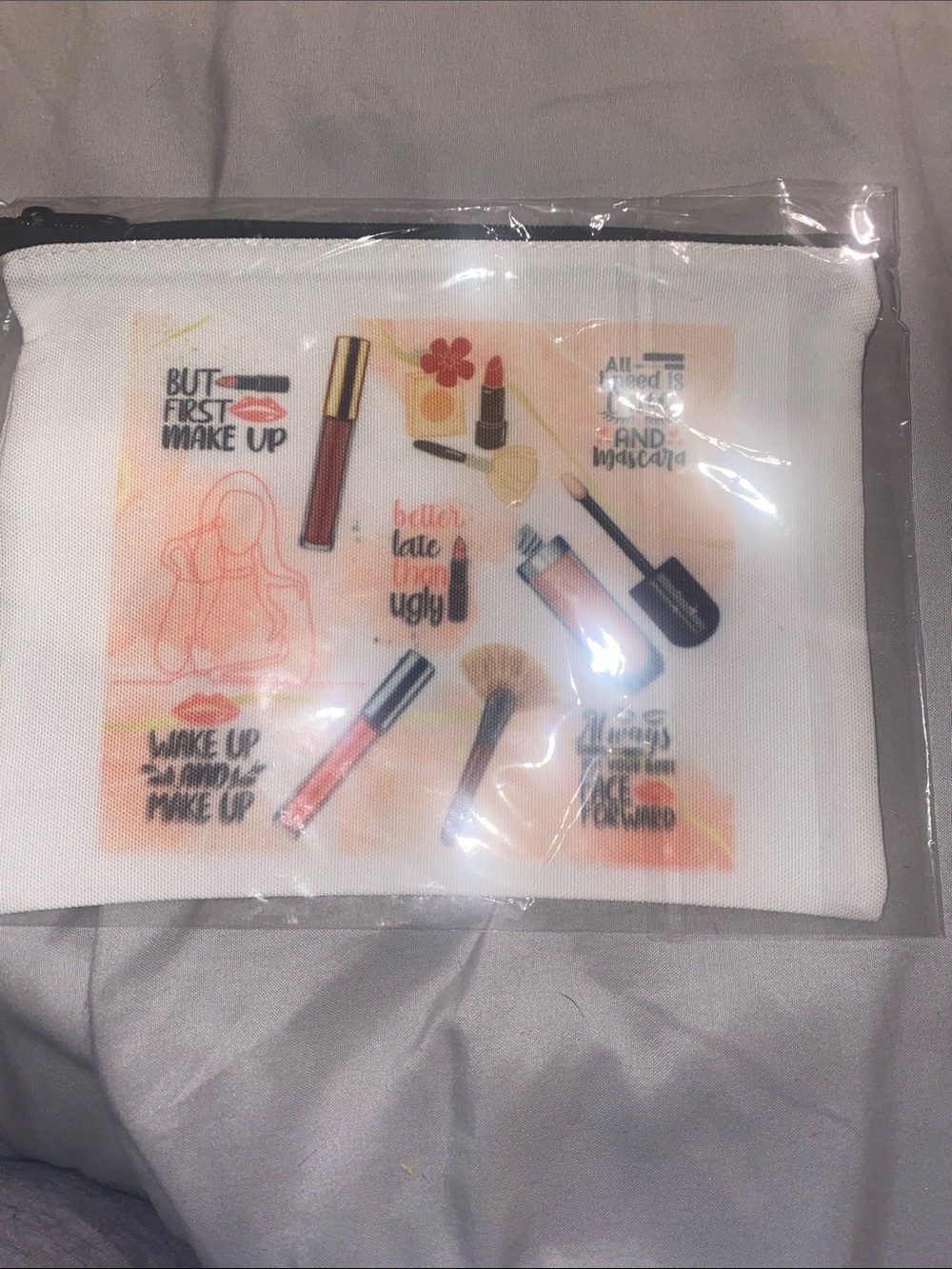Makeup Canvas Cosmetic Bag – White with Pink Makeup Print